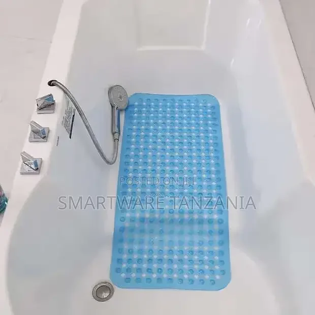 Bath Tub Mat Shower Mats With Suction Cups and Drain Holes