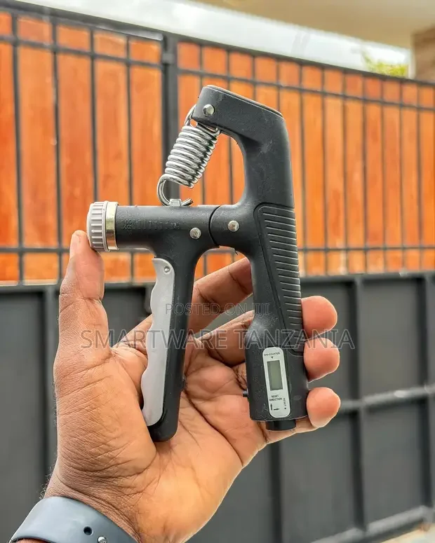 Black Hand Grip Strengthener Adjustable 100kg Digital Counter