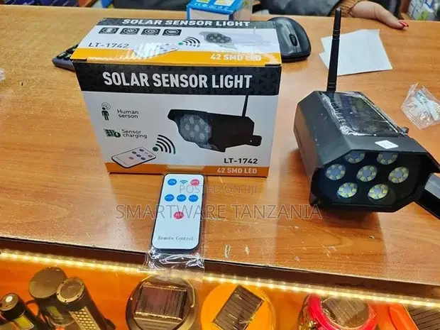 Solar Lights Outdoor, Solar Motion Sensor Lights Fake Camera