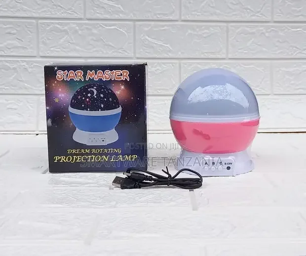 Star Master Dream Rotating Color Changing Projection Lamp